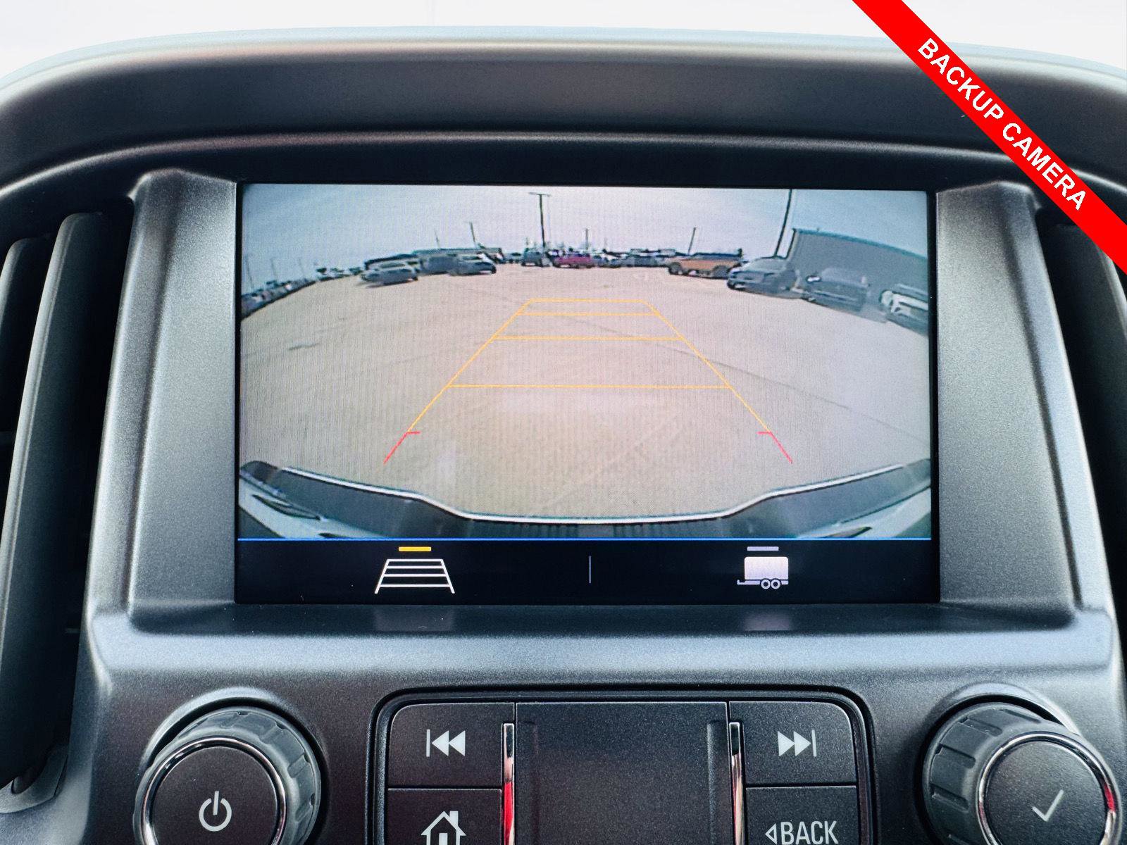 Used 2021 Chevrolet Colorado LT w/ LT Convenience Package image 8