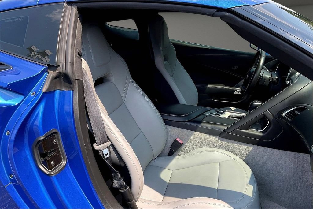 Used 2019 Chevrolet Corvette Stingray Coupe w/ Battery Protection Package RWD image 30
