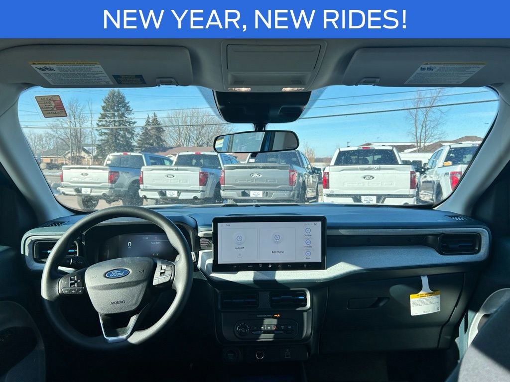 New 2026 Ford Maverick XLT image 25