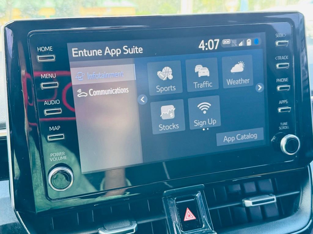 Used 2020 Toyota Corolla SE image 22