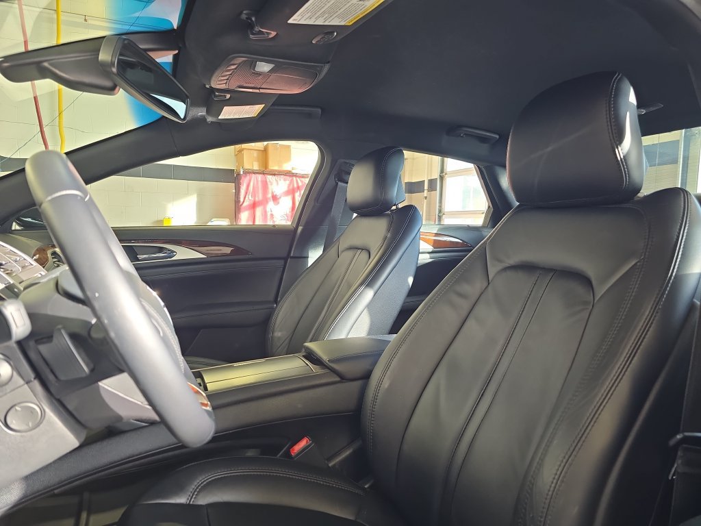 Used 2017 Lincoln MKZ Select w/ Technology Package FWD image 16
