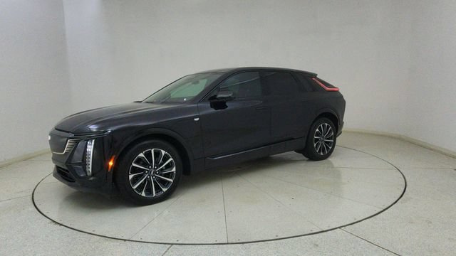 Used 2025 Cadillac Lyriq Sport AWD/4WD image 68