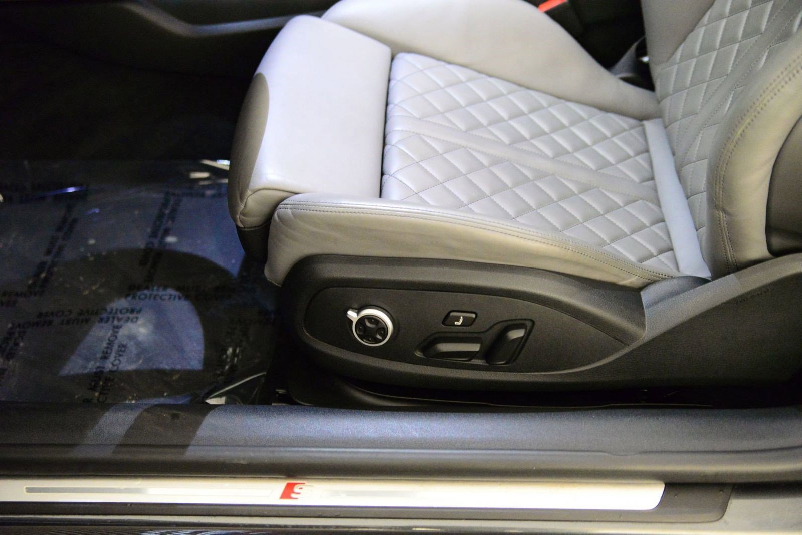 Used 2022 Audi S5 Premium Plus w/ Premium Plus Package image 25