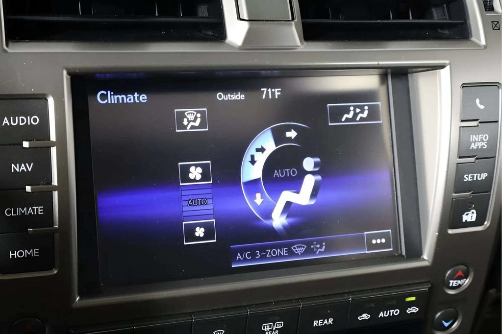 Used 2021 Lexus GX 460 Premium w/ Premium Package AWD/4WD image 29