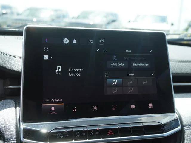 Certified 2023 Jeep Compass Latitude AWD/4WD image 22