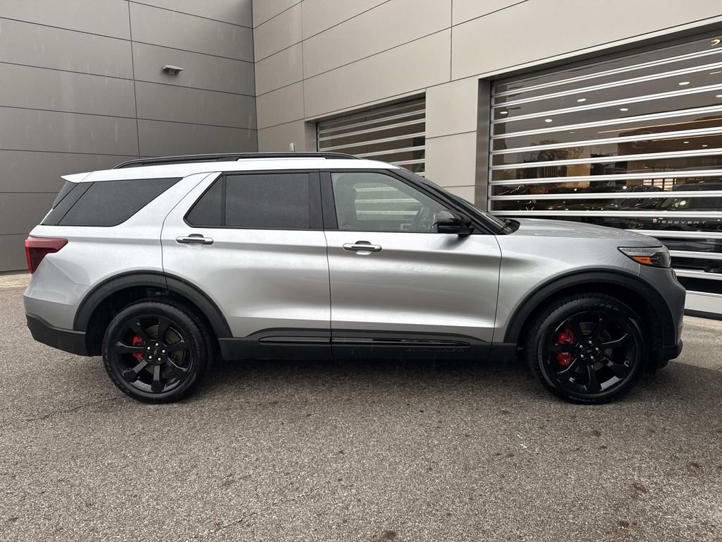 Used 2022 Ford Explorer ST w/ Equipment Group 401A AWD/4WD image 9
