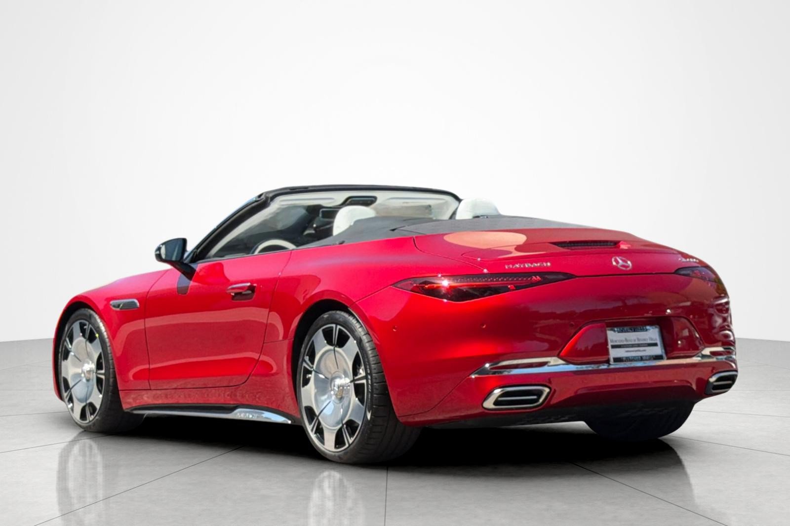 New 2026 Mercedes-Benz Maybach SL 680 image 3