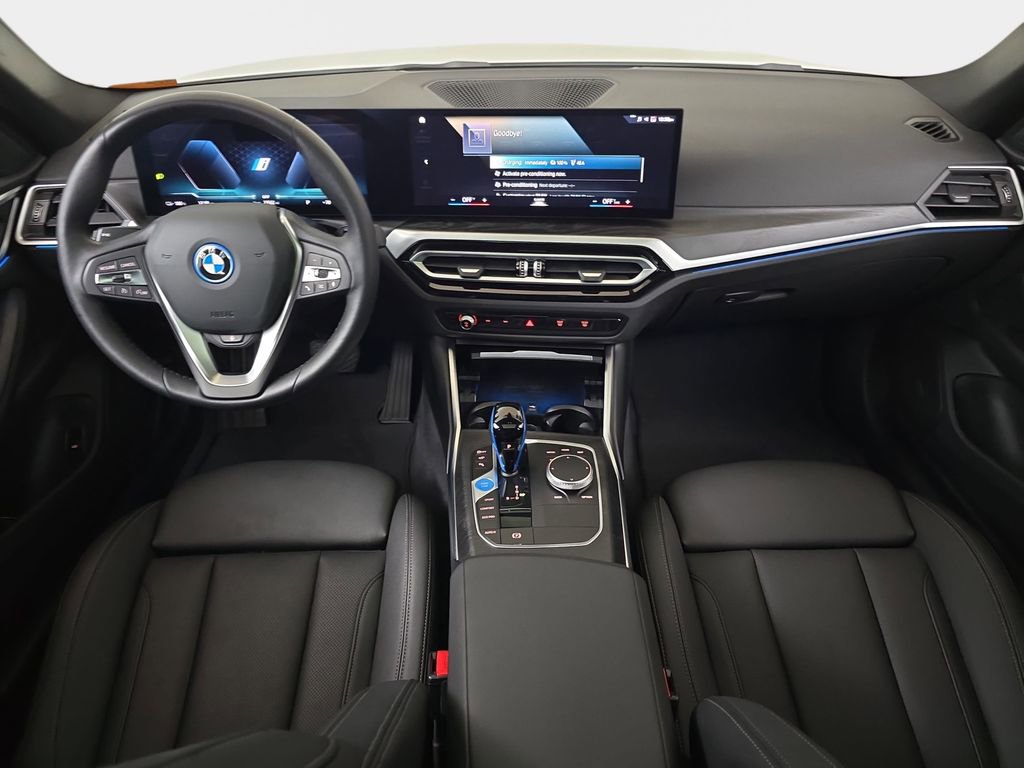 Used 2023 BMW i4 eDrive35 w/ Premium Package image 12