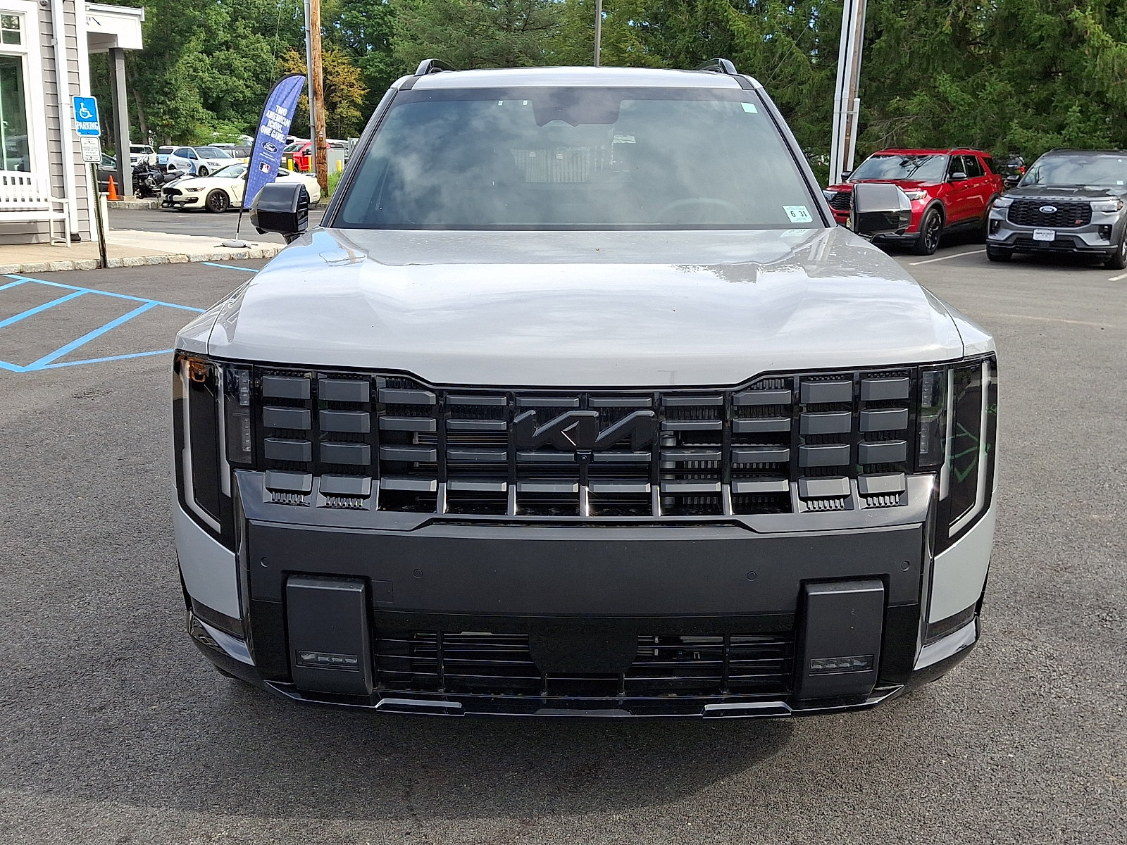 Used 2027 Kia Telluride X-Line SX Prestige AWD/4WD image 2