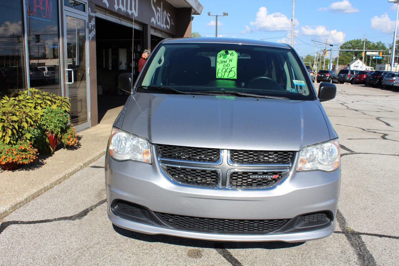 Used 2016 Dodge Grand Caravan SE w/ Quick Order Package 29E SE image 3