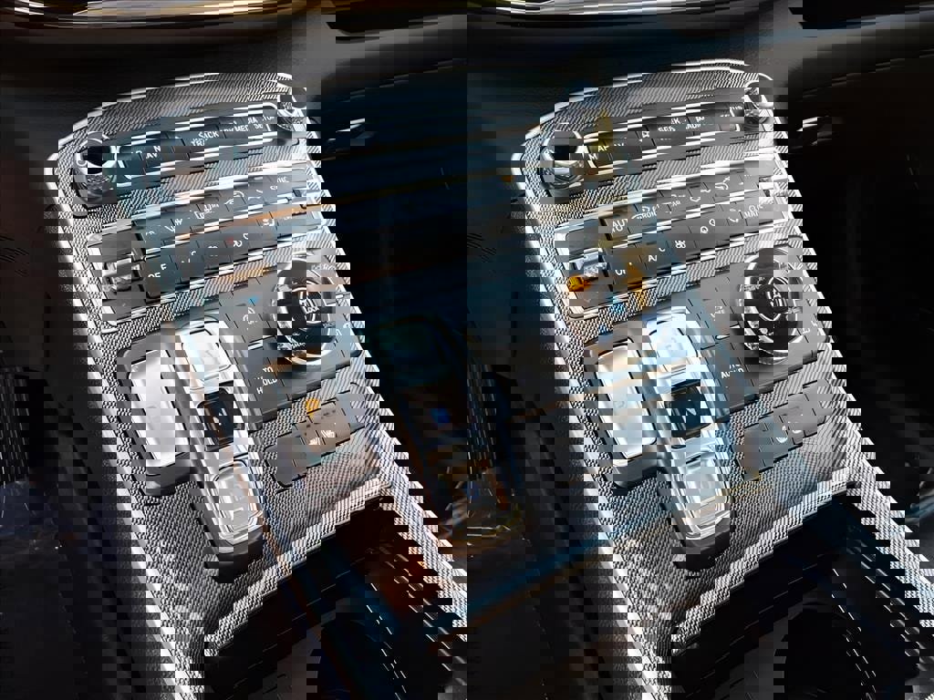 Used 2023 Hyundai Santa Fe SEL image 20