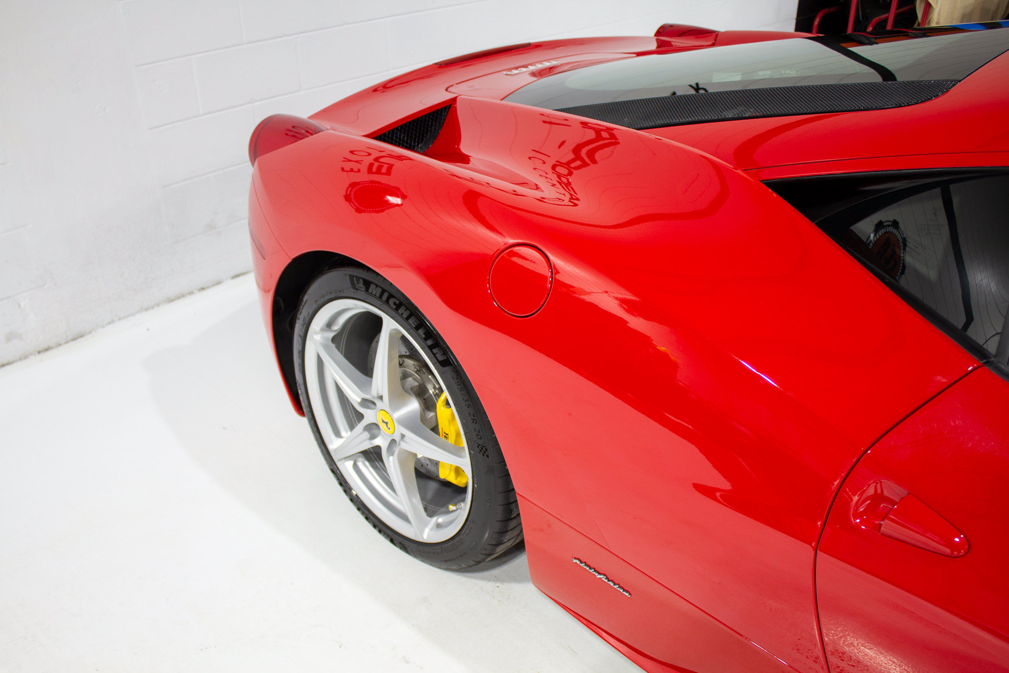 Used 2014 Ferrari 458 Italia Coupe RWD image 19