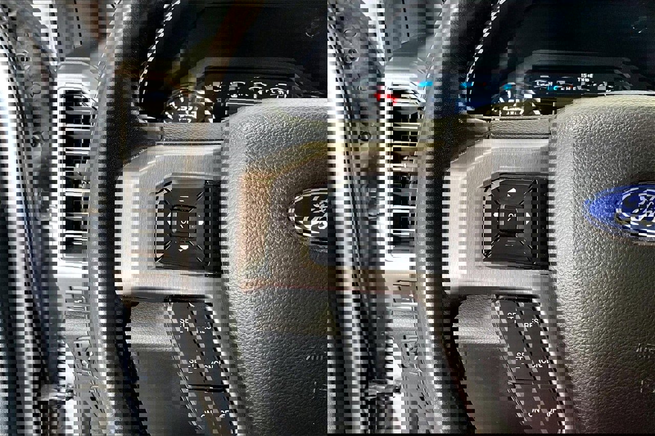 Used 2020 Ford F150 Platinum image 21