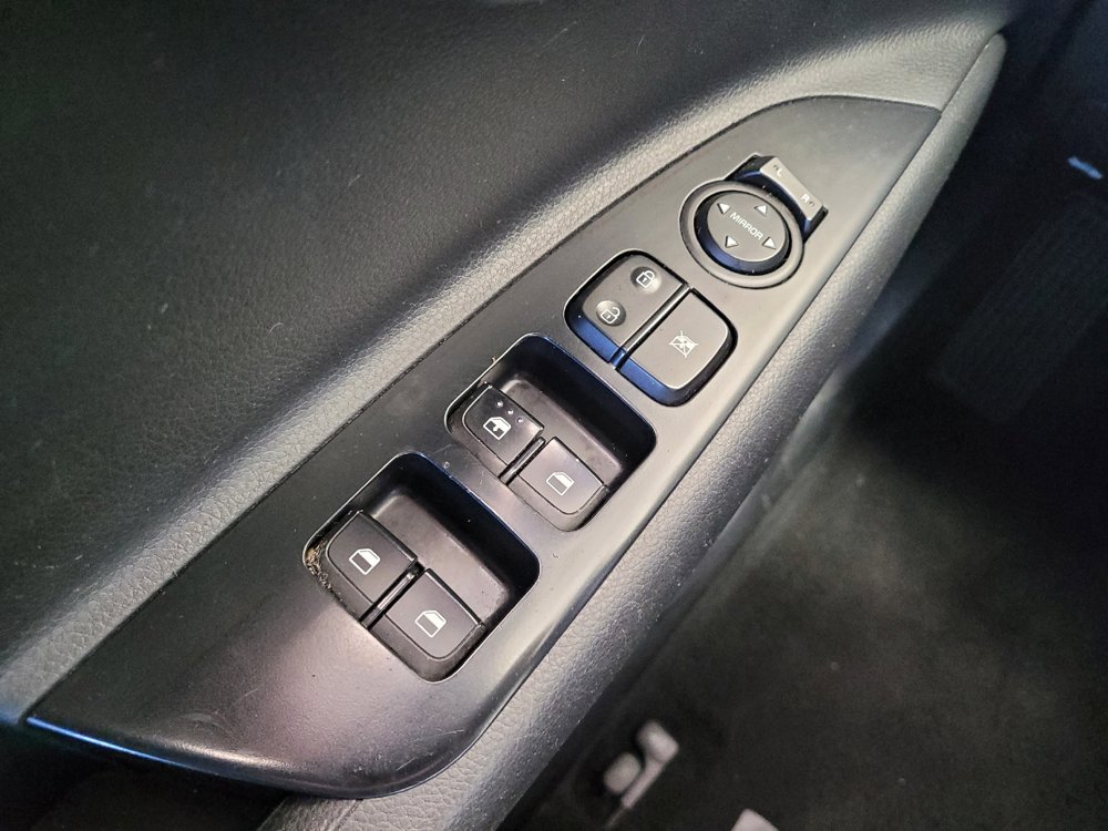 Used 2021 Kia Rio S FWD image 27