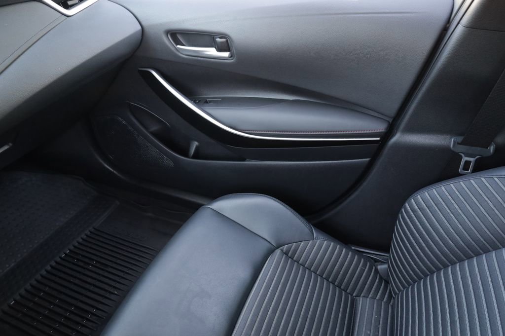 Used 2023 Toyota Corolla XSE image 11