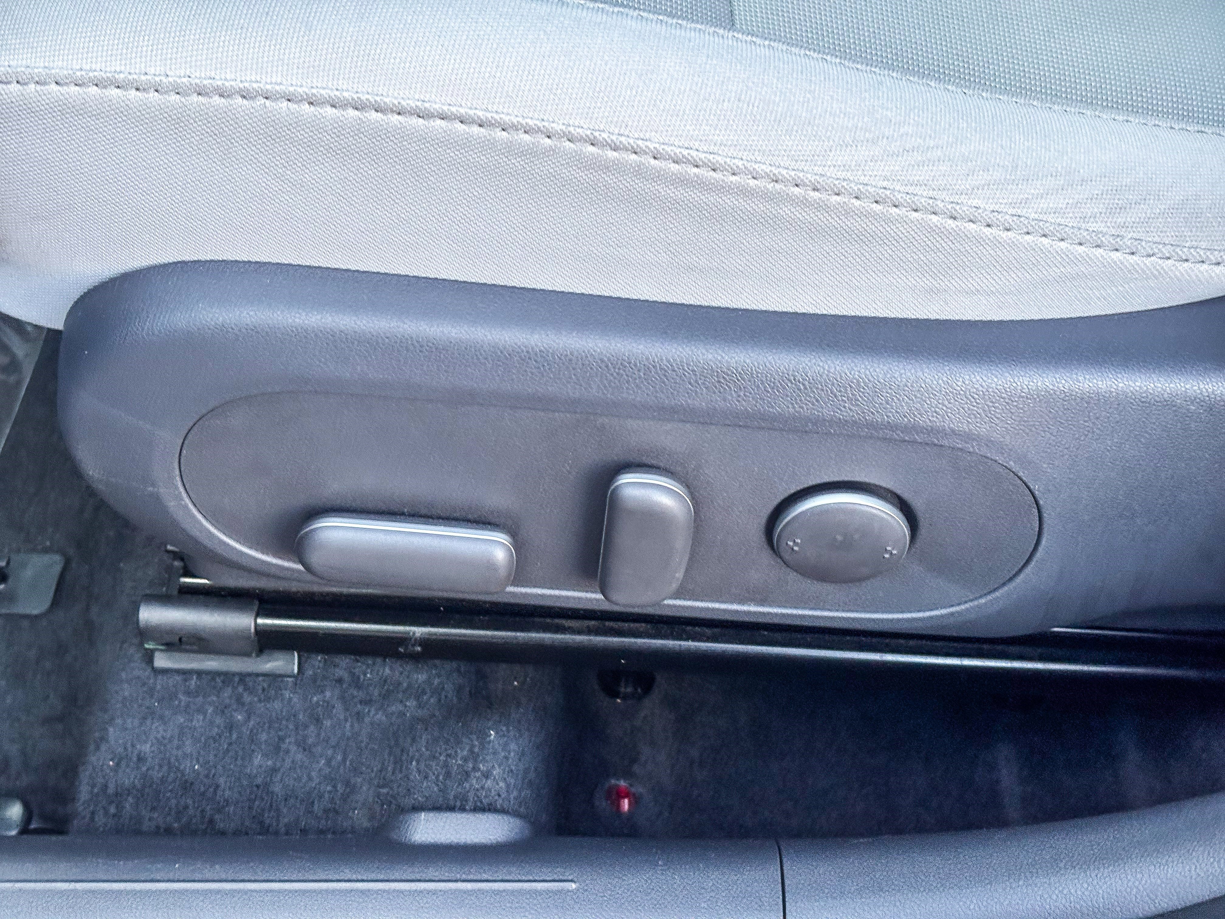 Used 2024 Hyundai Kona SEL image 24