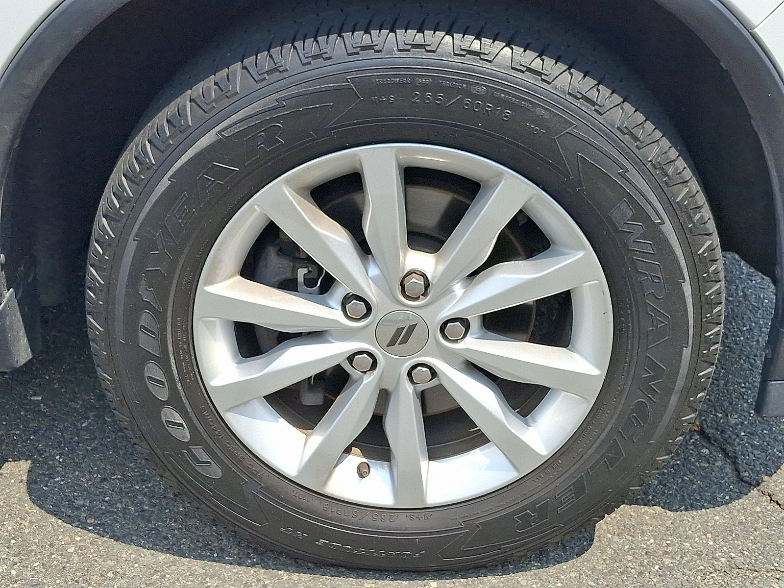 Used 2019 Dodge Durango SXT w/ 3rd Row Seating Group AWD/4WD image 9