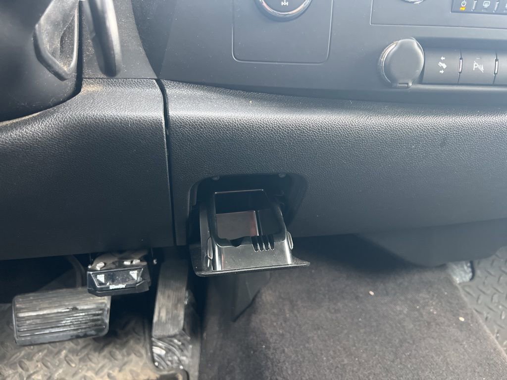 Used 2011 Chevrolet Silverado 1500 LT w/ All-Star Edition image 26