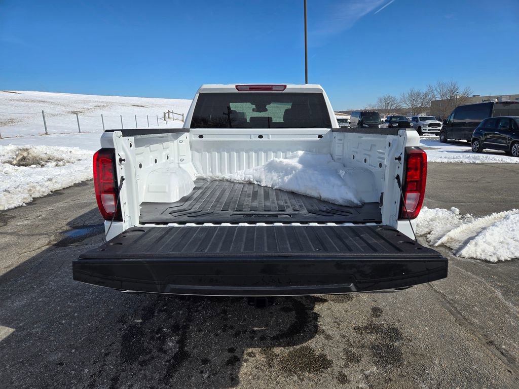 Used 2023 GMC Sierra 1500 SLE image 29