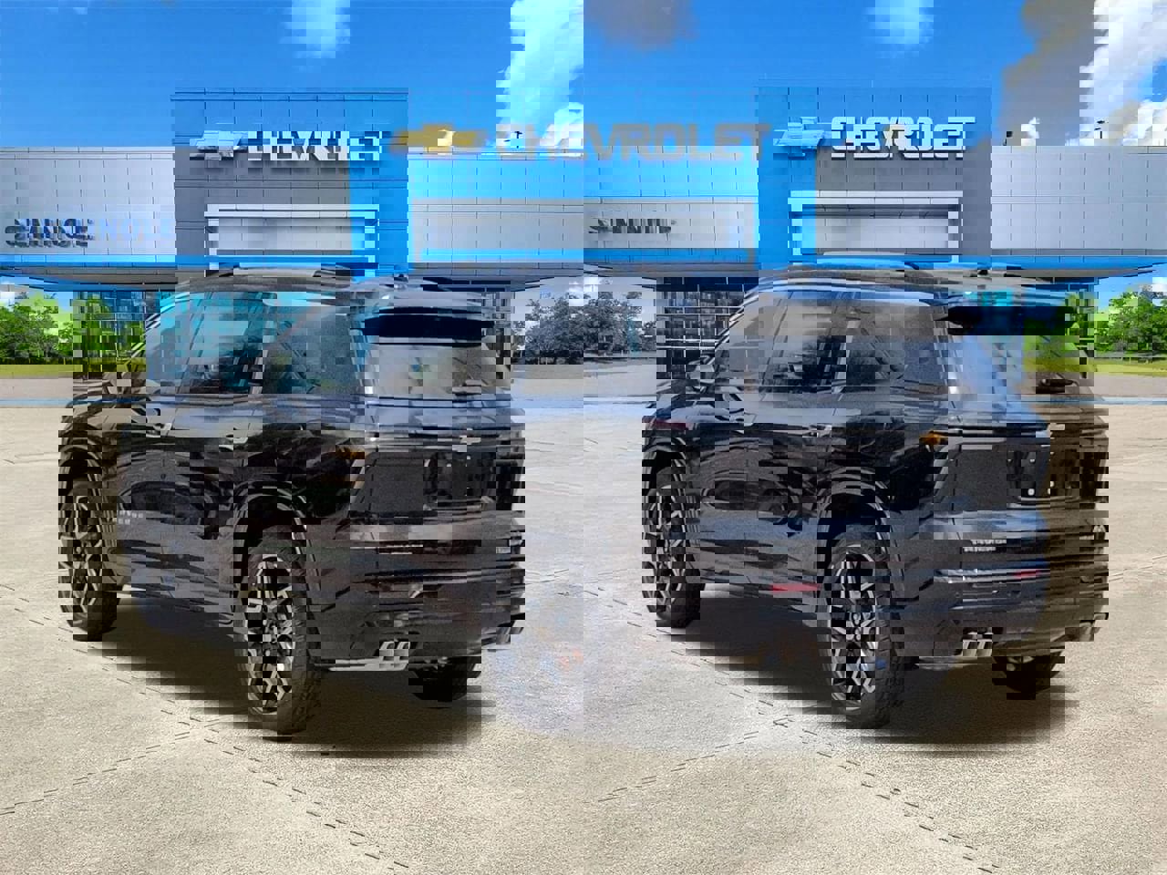 New 2026 Chevrolet Traverse High Country image 3