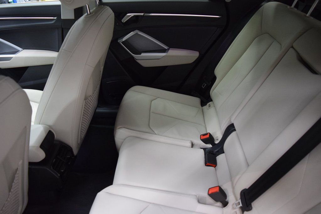 New 2025 Audi Q3 2.0T Premium Plus image 5