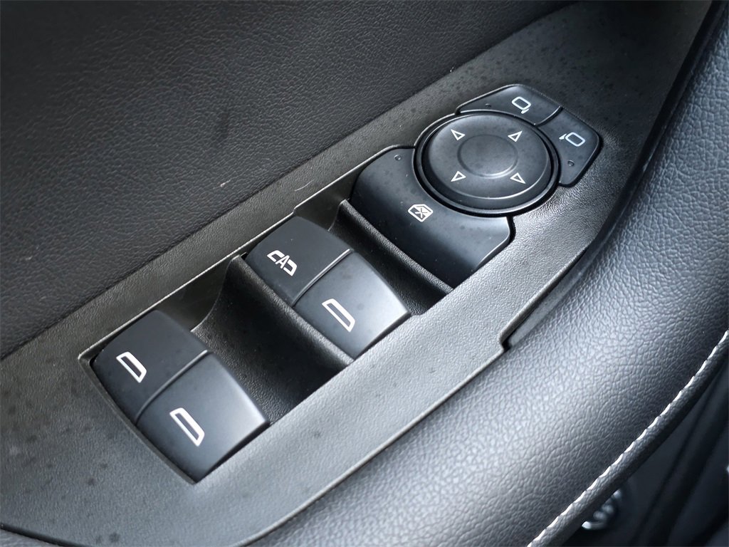 Used 2025 Chevrolet Blazer LT w/ Sound & Technology Package image 27