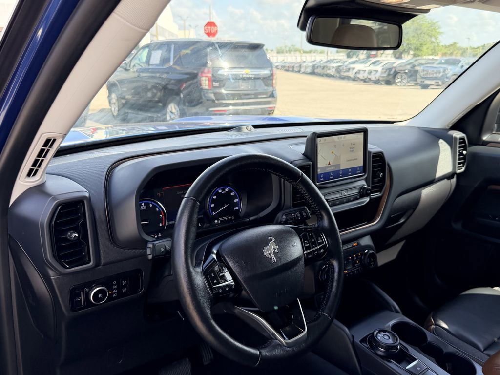 Used 2023 Ford Bronco Sport Outer Banks w/ Tech Package AWD/4WD image 19