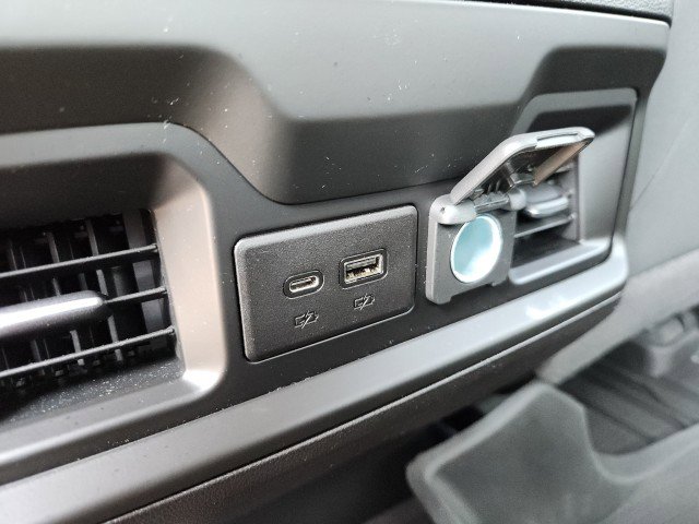 Used 2022 Chevrolet Silverado 1500 RST w/ Redline Edition image 26