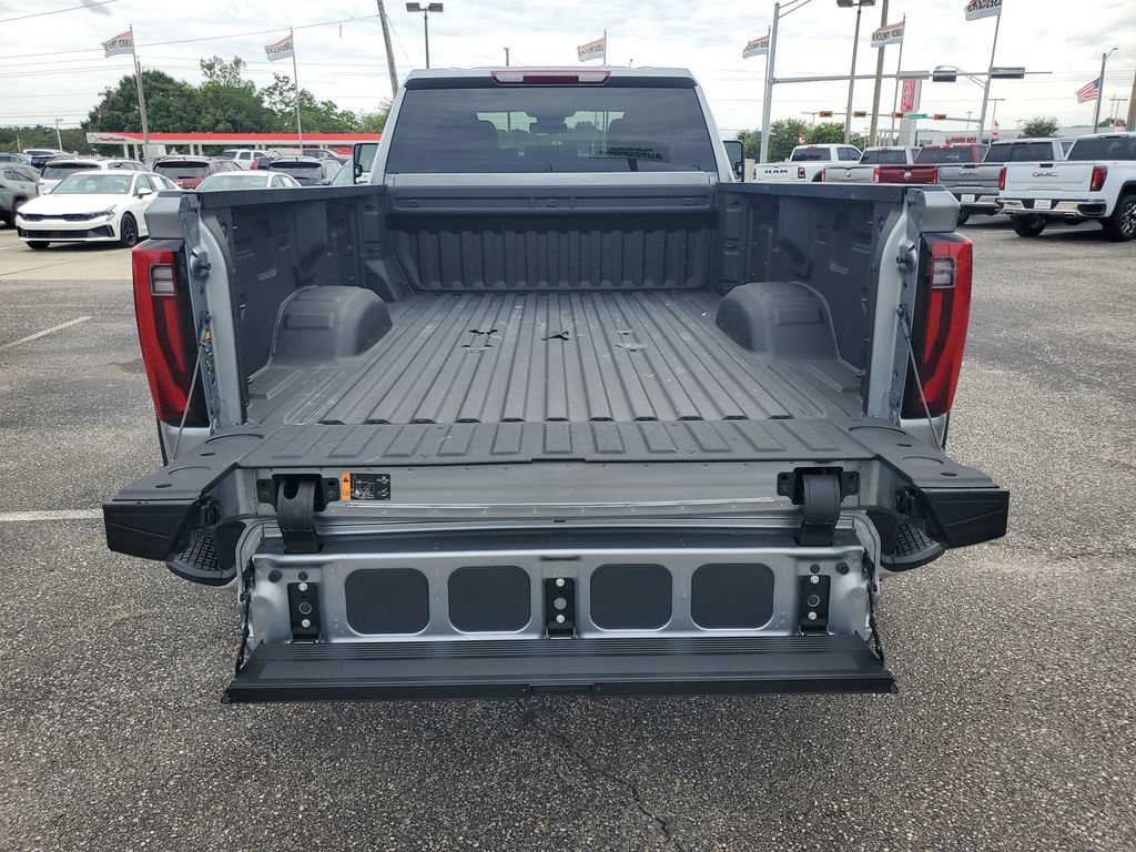 Used 2026 GMC Sierra 3500 Pro AWD/4WD image 29