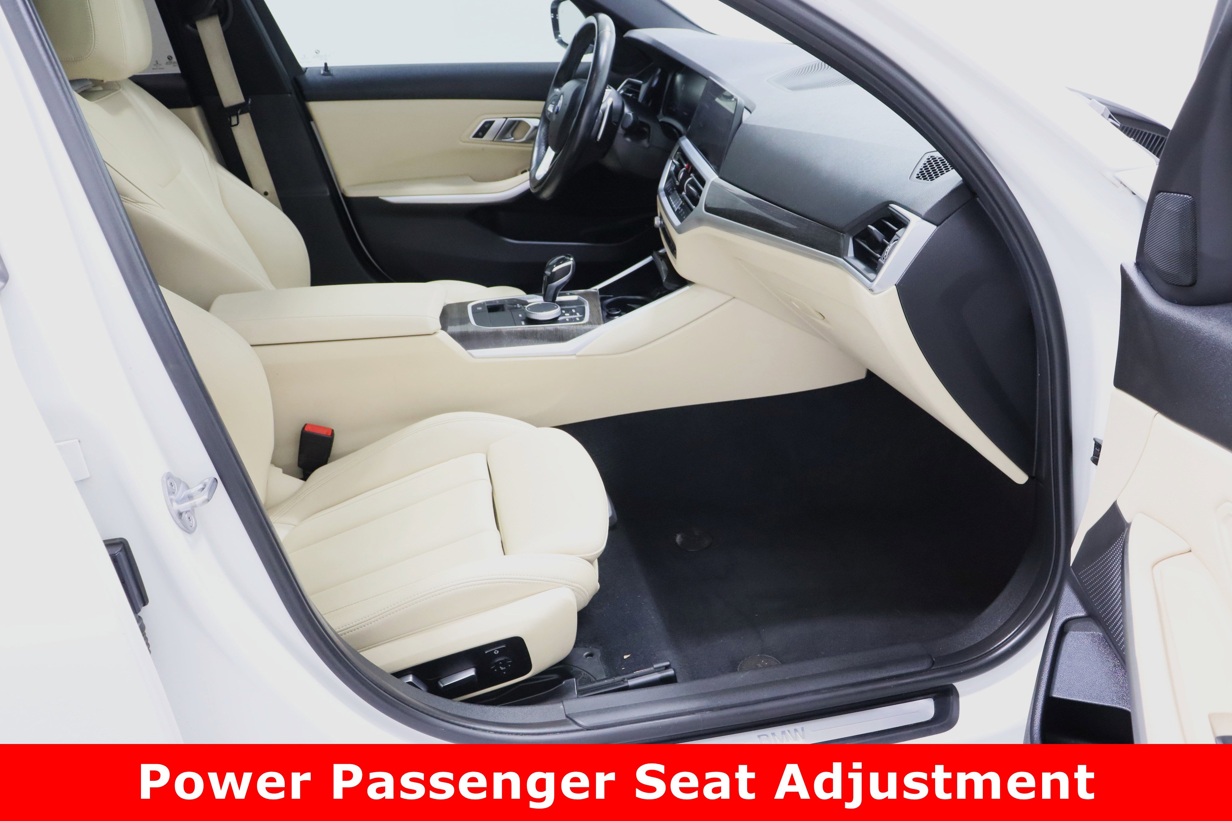 Used 2020 BMW 330i Sedan w/ Convenience Package image 41