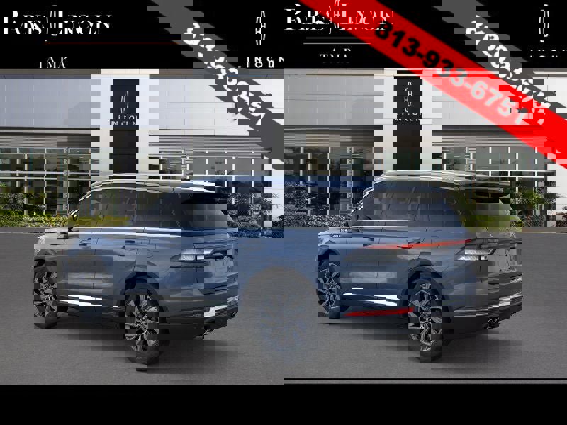New 2026 Lincoln Aviator 2WD image 4