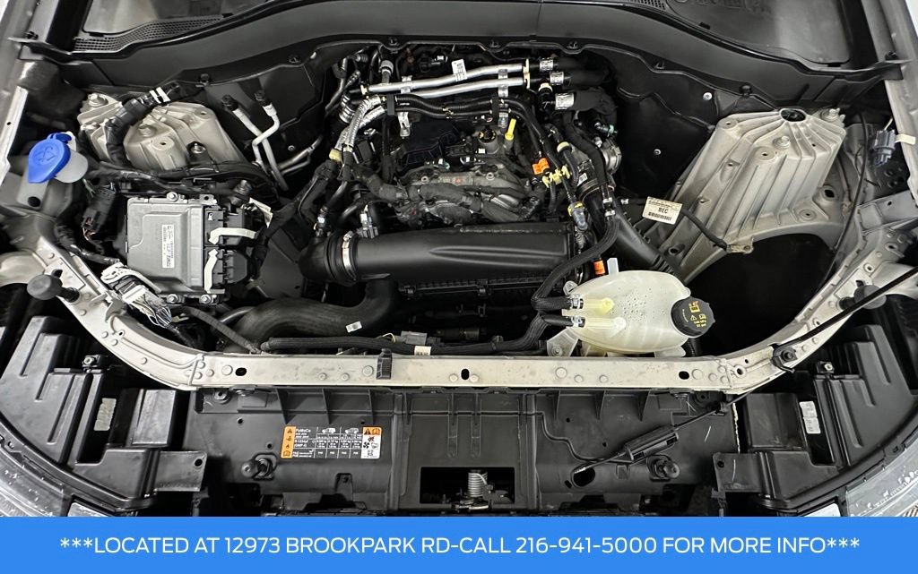 Used 2025 Ford Explorer Active w/ Active Comfort Package AWD/4WD image 29