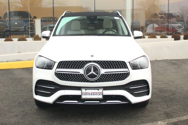 Used 2023 Mercedes-Benz GLE 350 4MATIC w/ AMG Line Exterior image 8