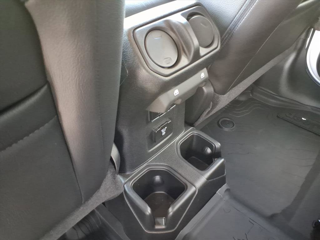 New 2026 Jeep Wrangler Unlimited Sahara AWD/4WD image 16