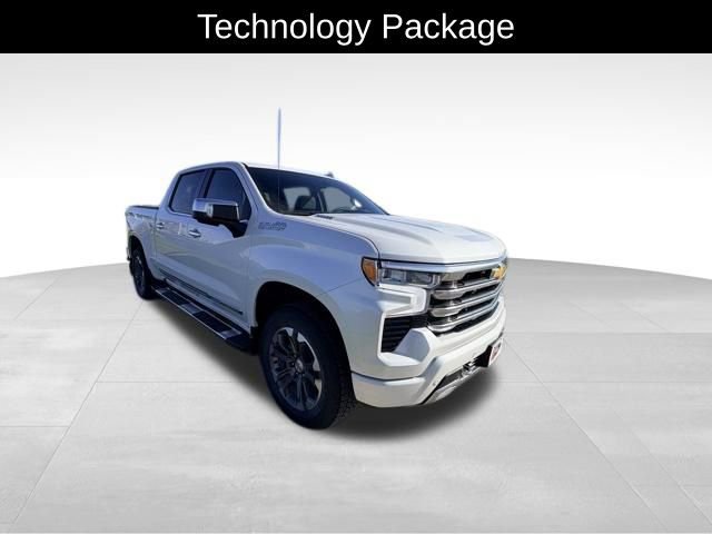 Used 2025 Chevrolet Silverado 1500 High Country w/ Technology Package image 5
