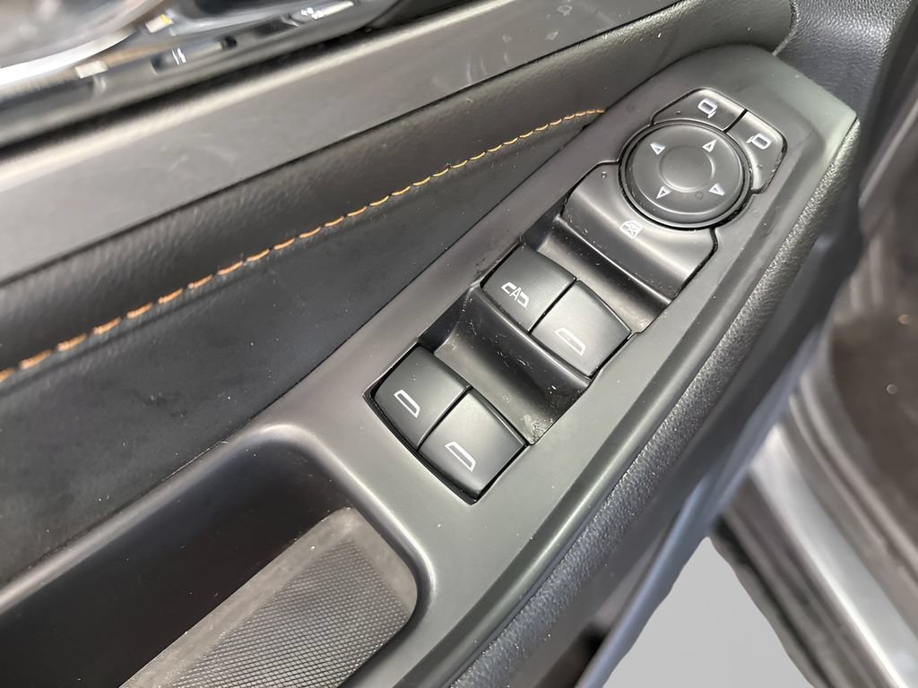 Used 2020 Chevrolet Traverse LT AWD/4WD image 19
