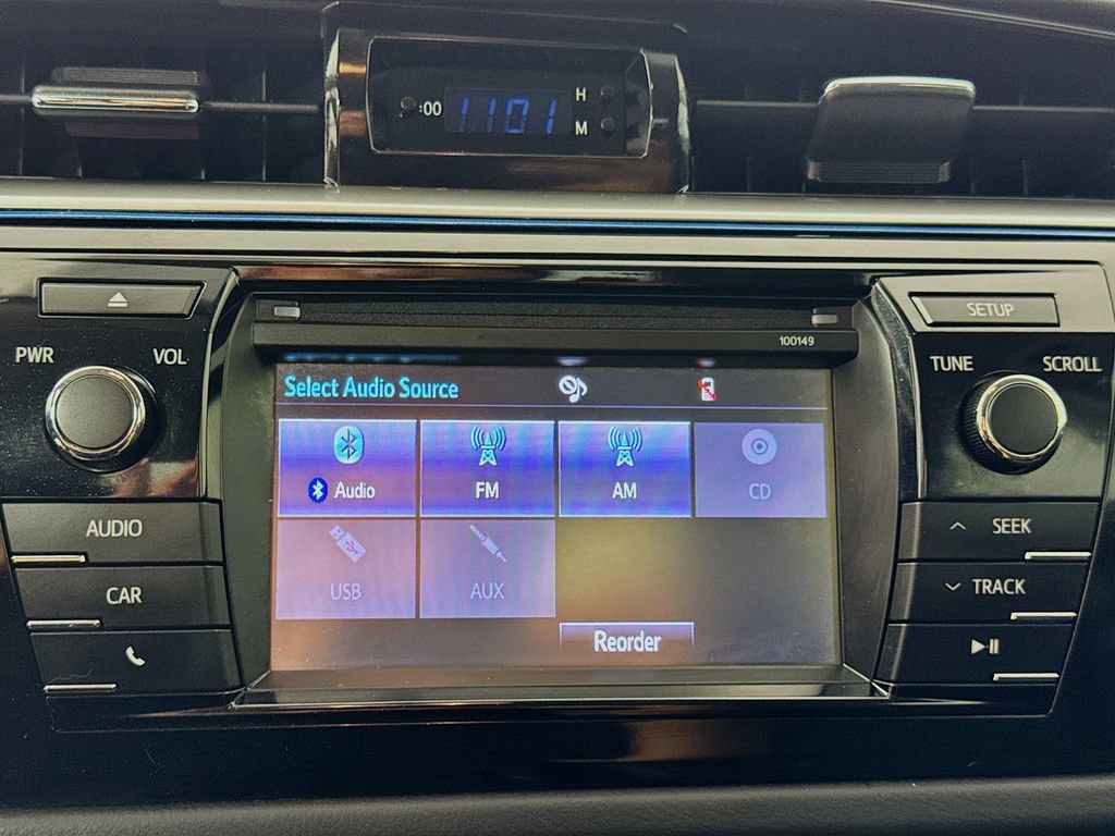 Used 2015 Toyota Corolla S FWD image 17