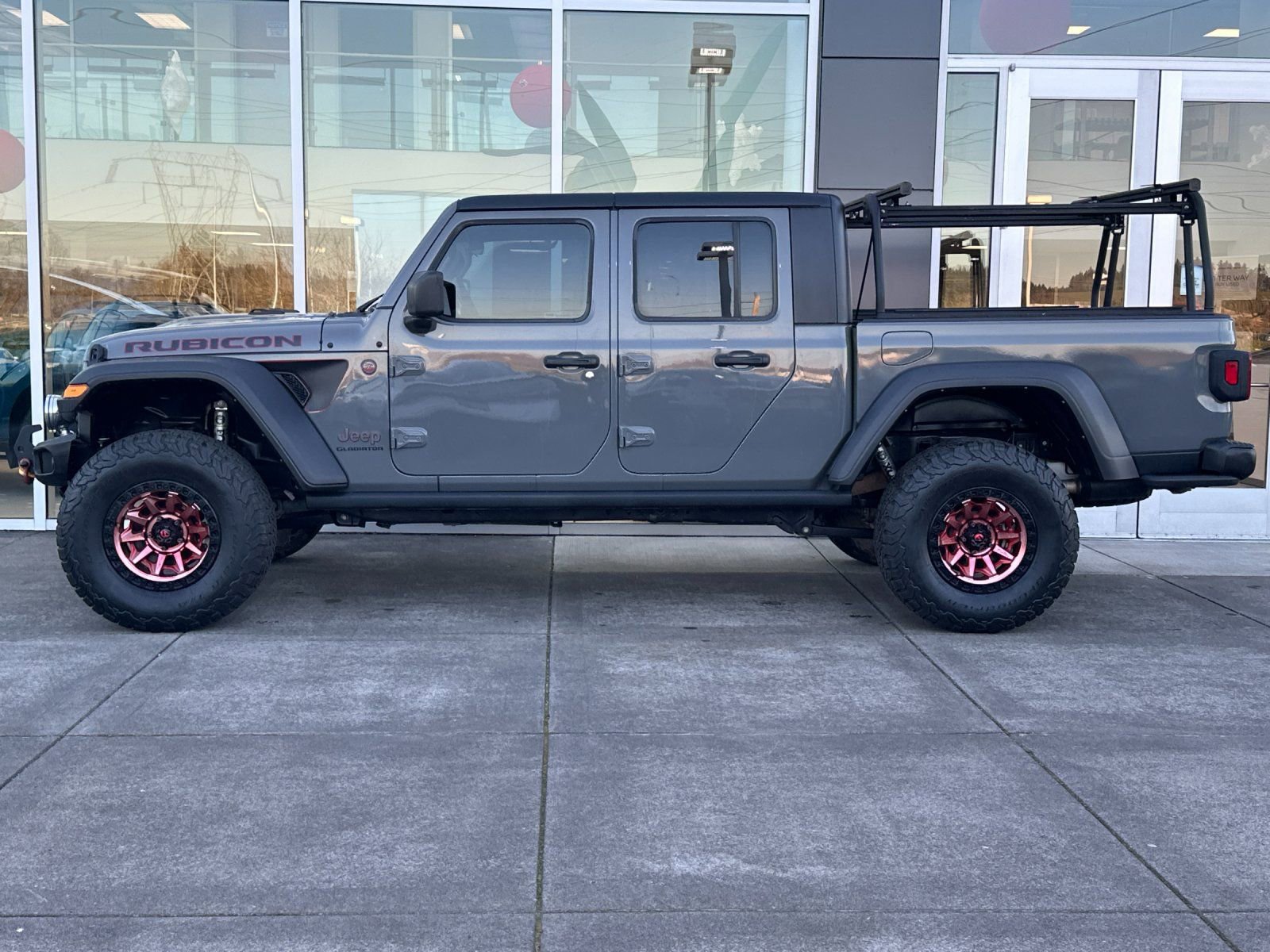 Used 2021 Jeep Gladiator Rubicon w/ Cold Weather Group image 6