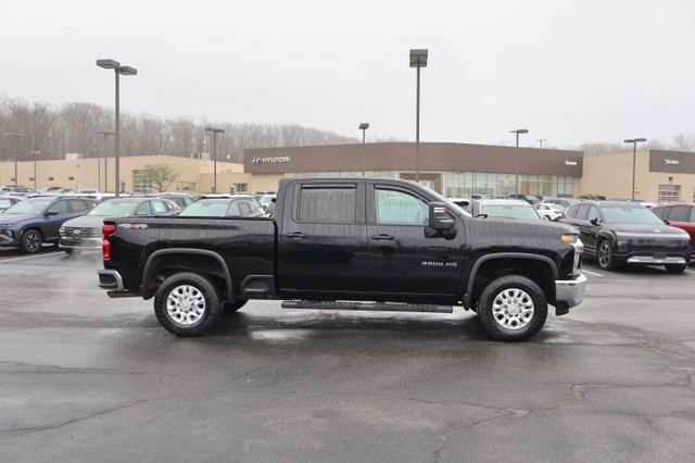 Used 2022 Chevrolet Silverado 2500 LT w/ Convenience Package AWD/4WD image 10