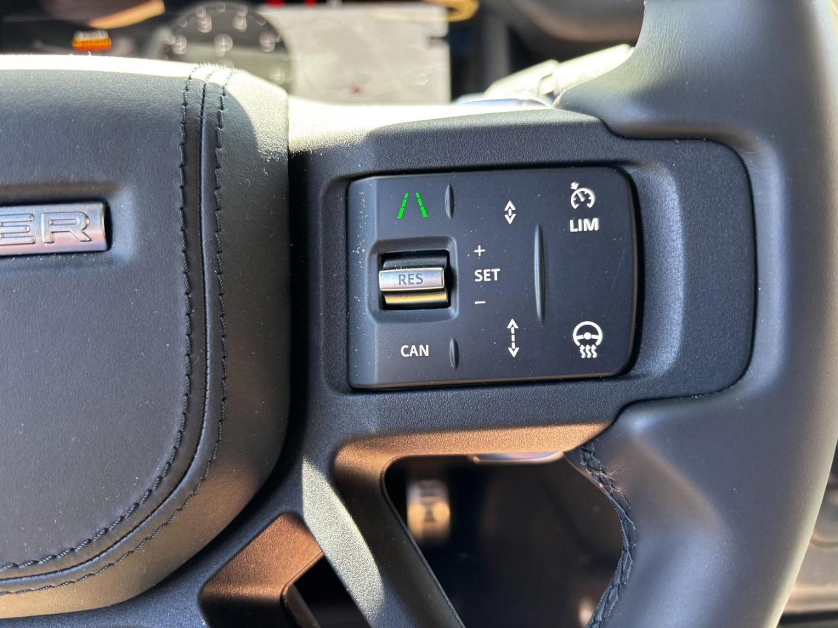 New 2025 Land Rover Defender 110 V8 image 24