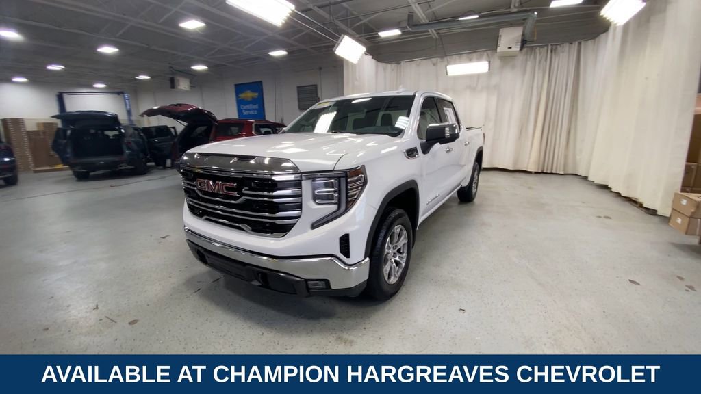 Used 2025 GMC Sierra 1500 SLT image 5