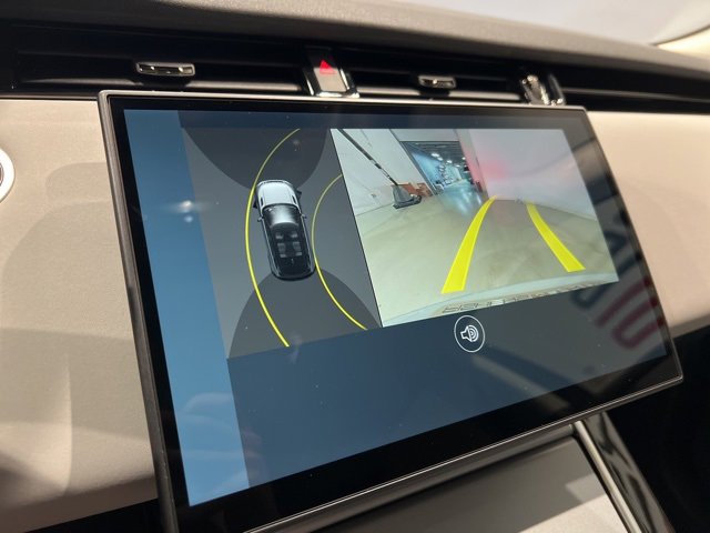 Used 2025 Land Rover Range Rover Evoque S image 29