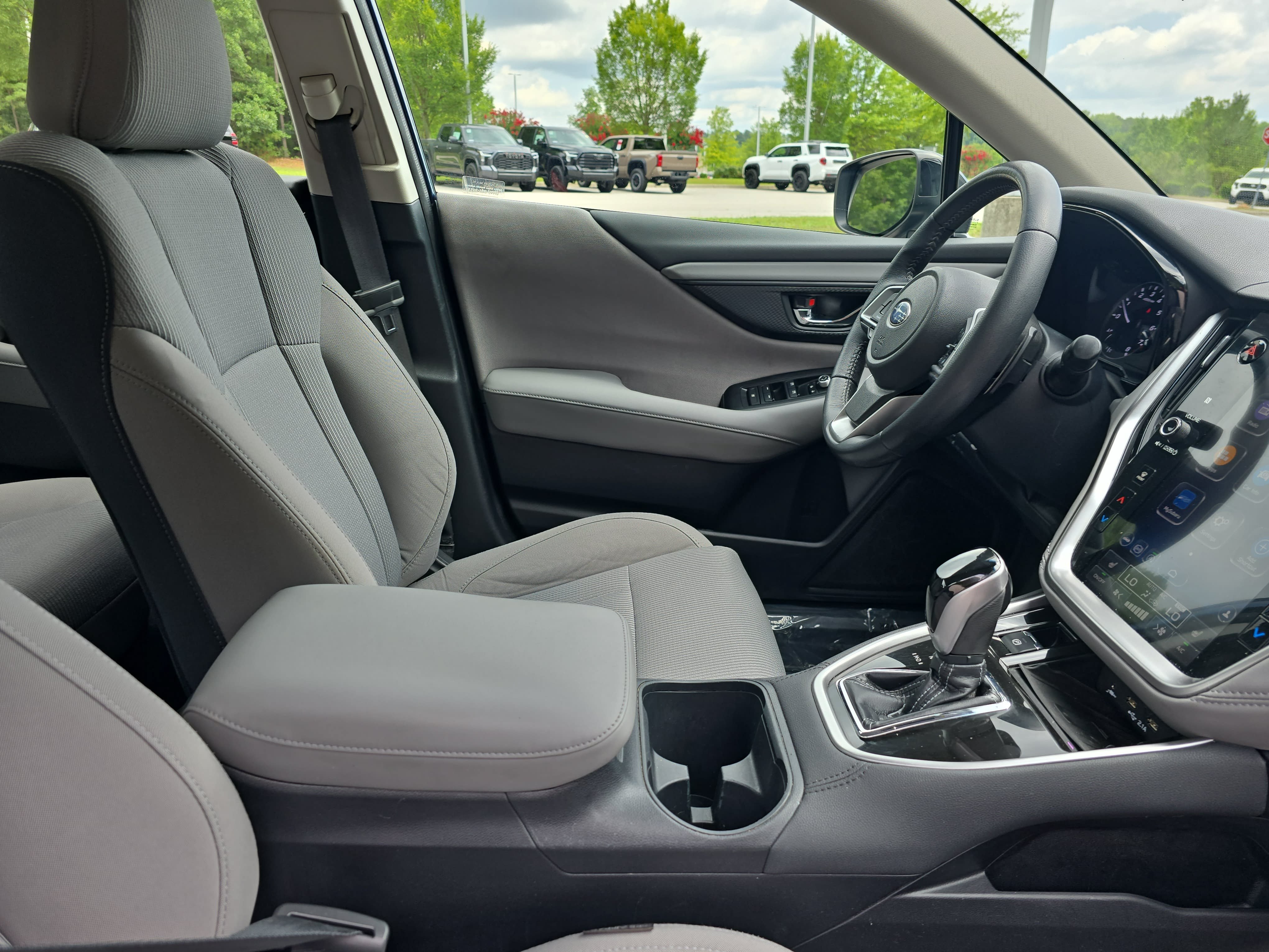Used 2021 Subaru Legacy Premium AWD/4WD image 10