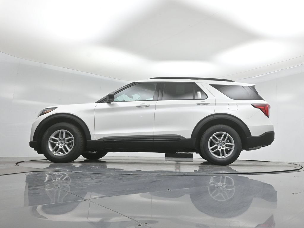 New 2026 Ford Explorer Active RWD image 50