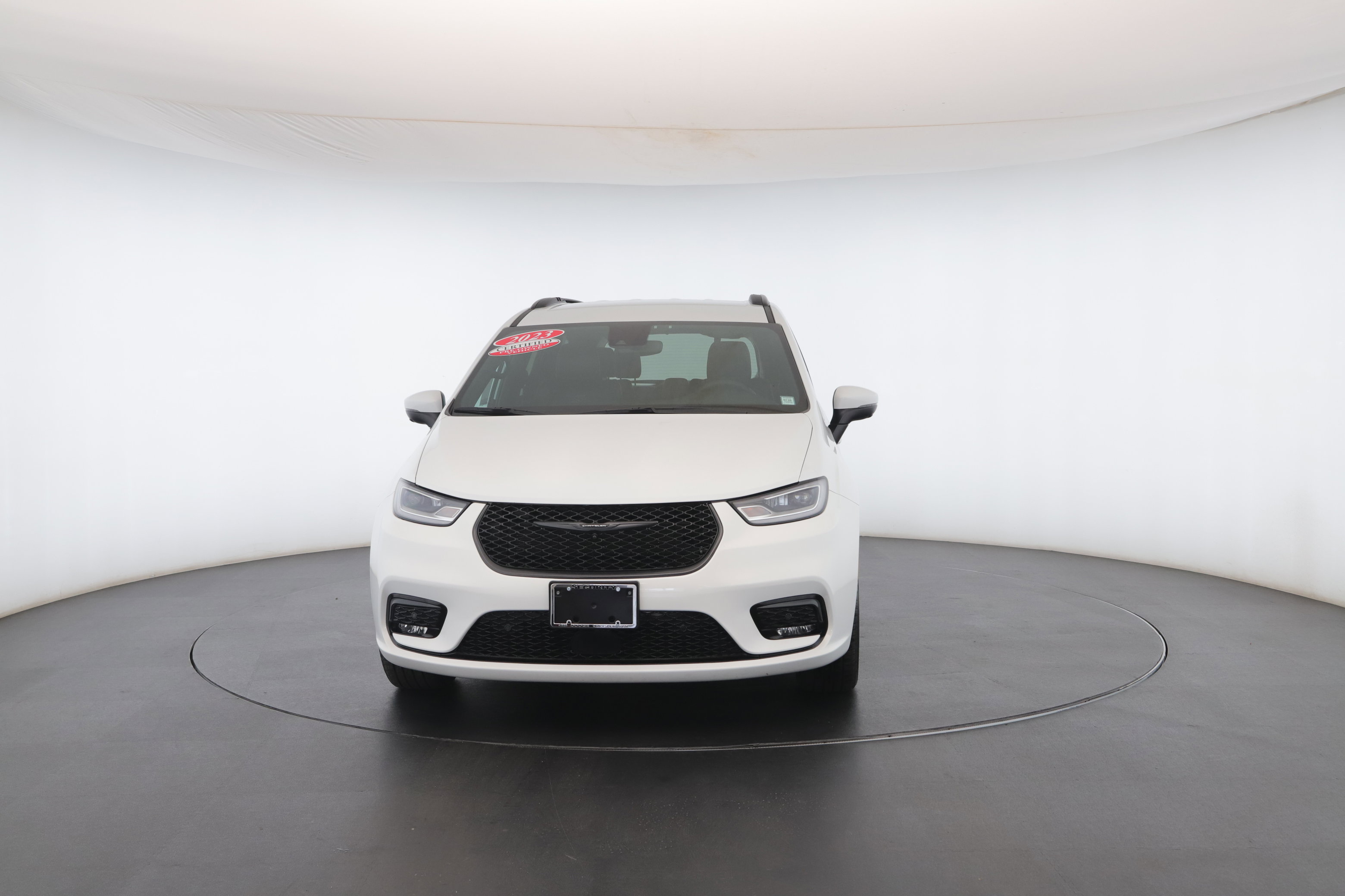 Used 2023 Chrysler Pacifica Touring-L w/ S Appearance Package image 35