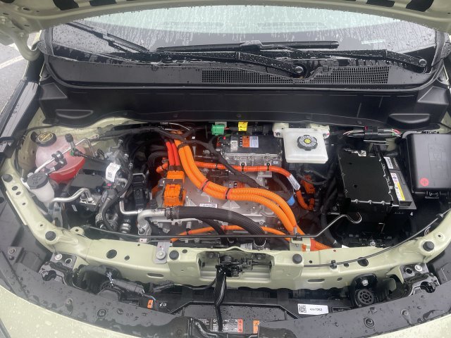 New 2027 Chevrolet Bolt LT w/ Comfort Package FWD image 25