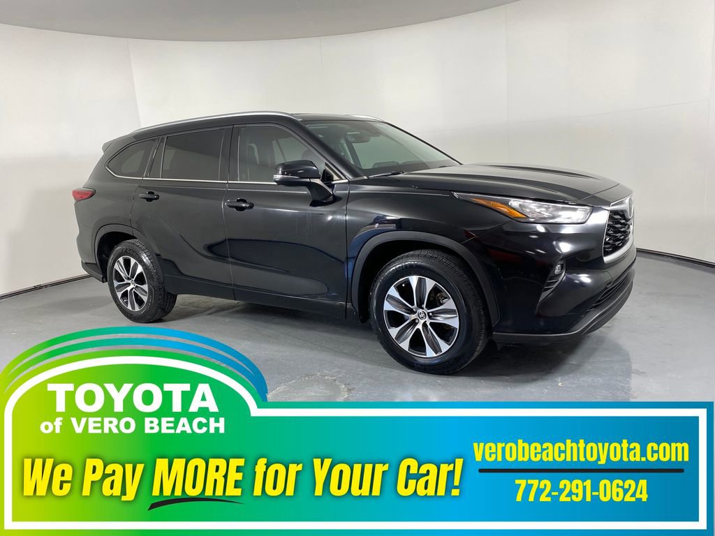 Used 2020 Toyota Highlander XLE