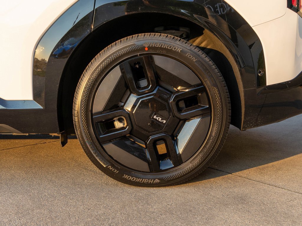 New 2026 Kia EV9 GT-Line image 32