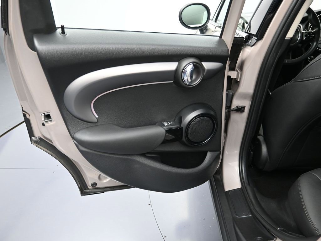 Used 2024 MINI Cooper S image 24