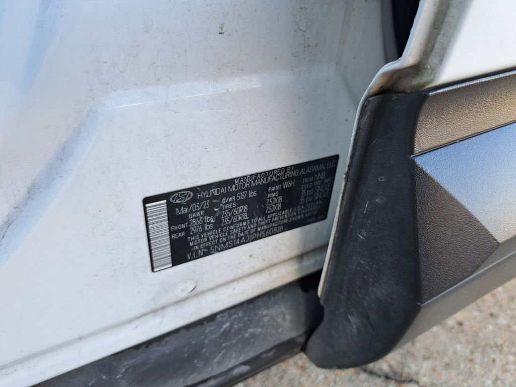 Used 2023 Hyundai Santa Fe SE image 29